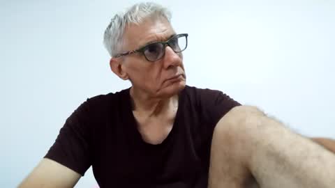BIG UNCUT HARD COCK online show from 23, 7, 2026