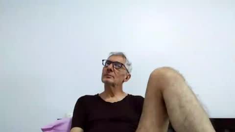 BIG UNCUT HARD COCK online show from 1, 8, 2026