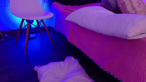 cuckoldlover69_ online show from 28, 2, 2025