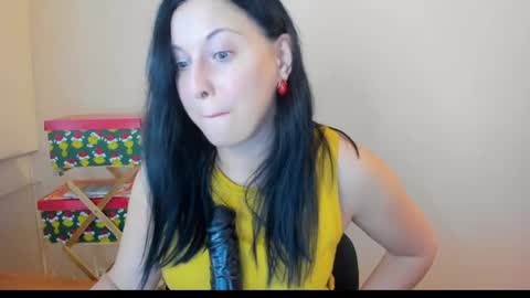 HELEN online show from 11, 7, 2026
