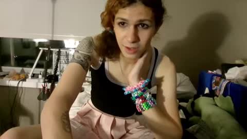 Snapshot of cuddleavenue chatting on 18, 10, 2025 cuddleavenue online show from 18, 10, 2025