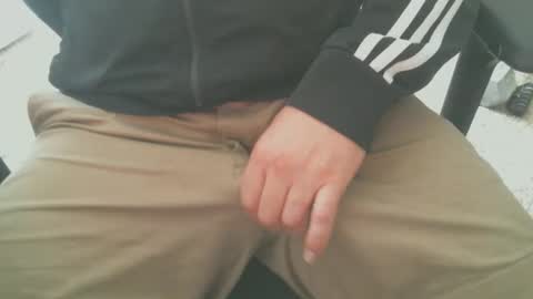 cuddlebeardeluxe online show from 3, 3, 2026