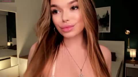 Silvia online show from 31, 7, 2026