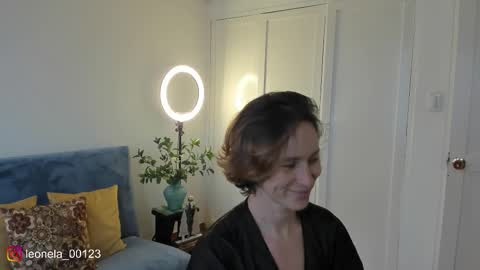 Leonela online show from 12, 1, 2026