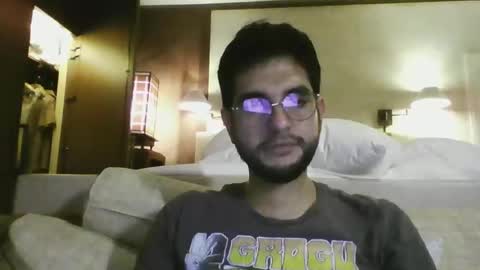 culturalclash1985 online show from 20, 11, 2025