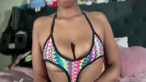 cum2charmxx online show from 6, 1, 2026