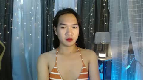 Ashly online show from 2, 11, 2025