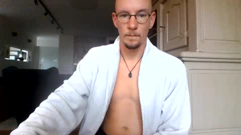 cum_swallow_bi online show from 22, 7, 2026