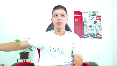 cumandres online show from 25, 9, 2025