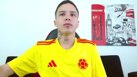cumandres online show from 24, 7, 2026