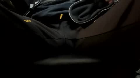 Snapshot of cumbustincock chatting on 16, 11, 2025 cumbustincock online show from 16, 11, 2025