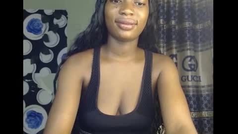 Snapshot of cumebony_petit chatting on 9, 9, 2025 cumebony_petit online show from 9, 9, 2025