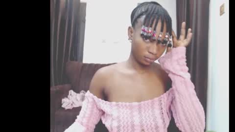 Snapshot of cumebony_petit chatting on 9, 3, 2026 cumebony_petit online show from 9, 3, 2026