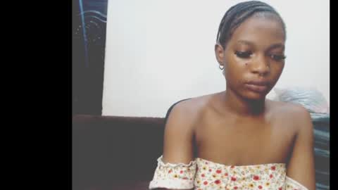 cumebony_petit online show from 29, 4, 2026