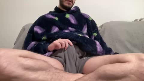 Snapshot of cumlvr11 chatting on 18, 12, 2025 Tony online show from 18, 12, 2025