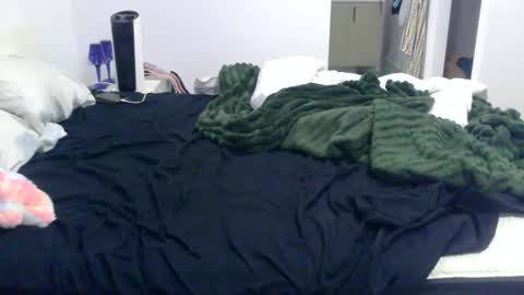 cumtowa online show from 10, 9, 2025