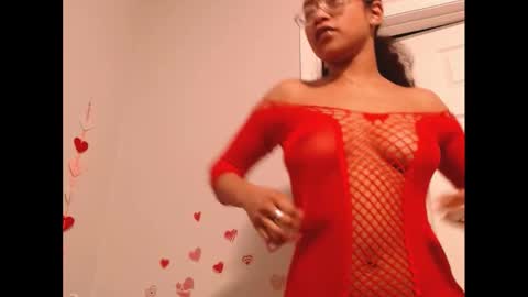 Snapshot of cumplzqueen chatting on 15, 2, 2026 Nia Reese online show from 15, 2, 2026