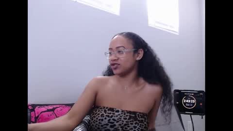 Snapshot of cumplzqueen chatting on 18, 2, 2026 Nia Reese online show from 18, 2, 2026