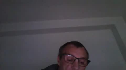 Snapshot of cumseeme002 chatting on 29, 3, 2026 Alan online show from 29, 3, 2026