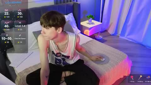 Snapshot of cumte_boy chatting on 24, 11, 2025 cumte_boy online show from 24, 11, 2025