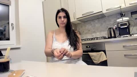 maria  alex online show from 8, 5, 2026