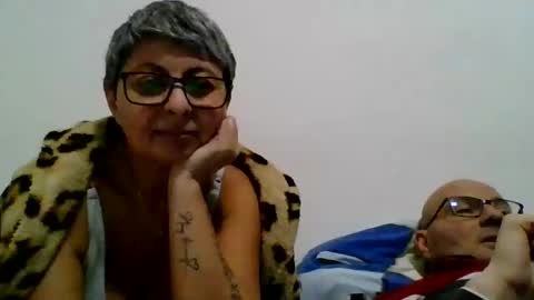 Snapshot of cuplu4346529860 chatting on 3, 12, 2024 couple online show from 3, 12, 2024