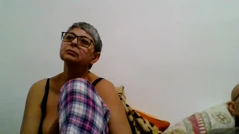 Snapshot of cuplu4346529860 chatting on 21, 12, 2024 couple online show from 21, 12, 2024