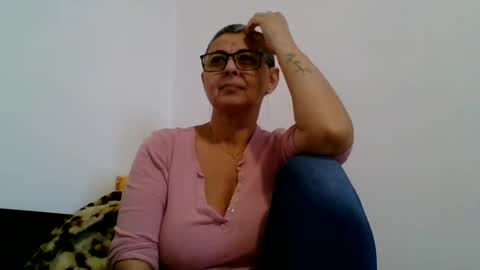 Snapshot of cuplu4346529860 chatting on 22, 1, 2025 couple online show from 22, 1, 2025