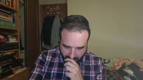 curiosillo1983 online show from 12, 11, 2025