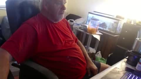 Snapshot of curious1001 chatting on 15, 3, 2026 curious1001 online show from 15, 3, 2026