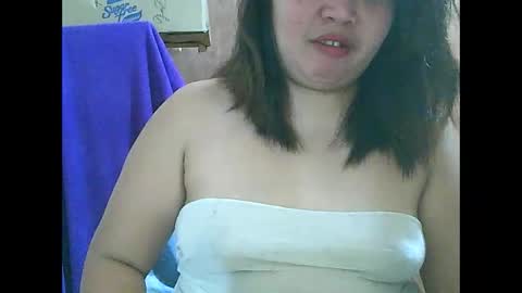 Snapshot of curious_girl247 chatting on 24, 2, 2026 curious_girl247 online show from 24, 2, 2026