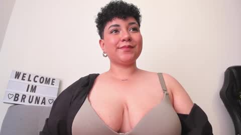 Bruna  online show from 6, 2, 2025