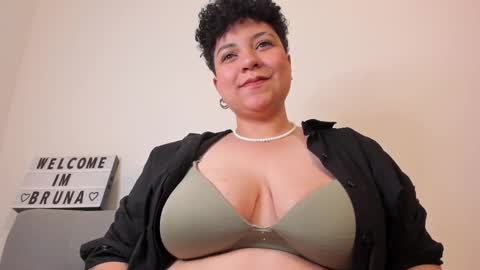 Bruna  online show from 8, 2, 2025