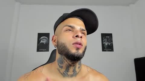 Snapshot of curtis_blake chatting on 4, 10, 2025 curtis_blake online show from 4, 10, 2025