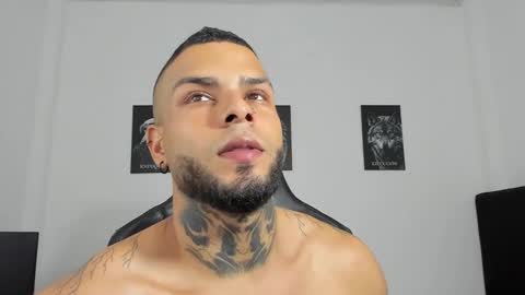 Snapshot of curtis_blake chatting on 11, 10, 2025 curtis_blake online show from 11, 10, 2025