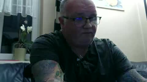 curtus14 online show from 26, 11, 2025