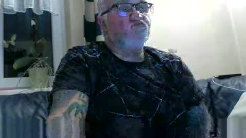 curtus14 online show from 6, 5, 2026