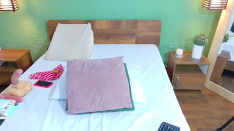 Snapshot of curvyebonyy_ chatting on 31, 1, 2025 Danna online show from 31, 1, 2025