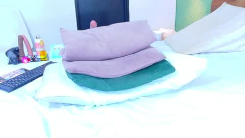 Snapshot of curvyebonyy_ chatting on 6, 2, 2025 Danna online show from 6, 2, 2025