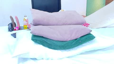 Snapshot of curvyebonyy_ chatting on 7, 2, 2025 Danna online show from 7, 2, 2025