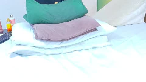 Snapshot of curvyebonyy_ chatting on 21, 2, 2025 Danna online show from 21, 2, 2025