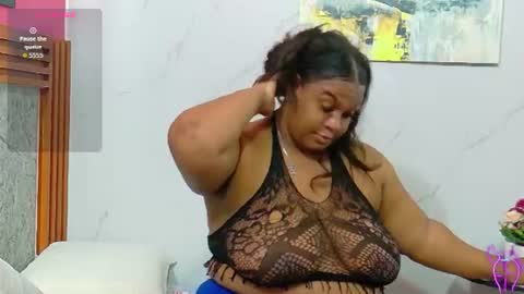 curvyhomebebe online show from 14, 7, 2026