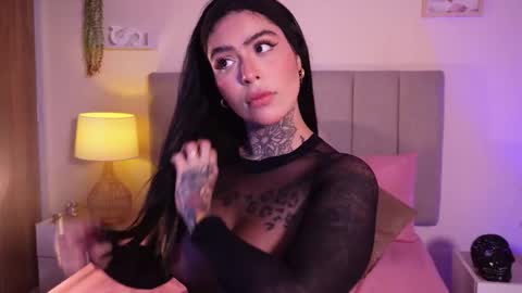 Snapshot of curvyliciouss chatting on 20, 12, 2025 Samantha online show from 20, 12, 2025