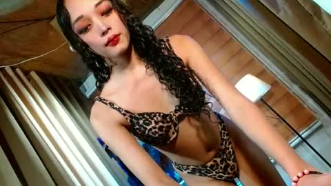 Snapshot of curybb_hanna19 chatting on 25, 6, 2026 BBY CURLYHANNA online show from 25, 6, 2026