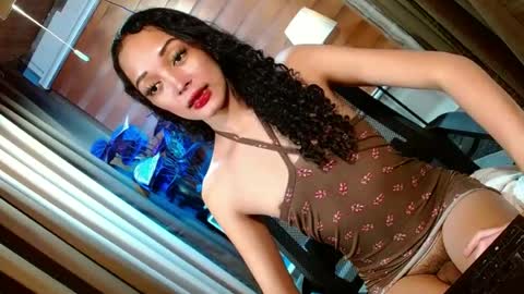 Snapshot of curybb_hanna19 chatting on 6, 7, 2026 BBY CURLYHANNA online show from 6, 7, 2026