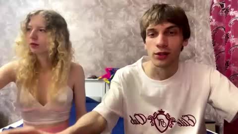 Snapshot of cute__couple_ chatting on 15, 7, 2026 Robert Alice online show from 15, 7, 2026