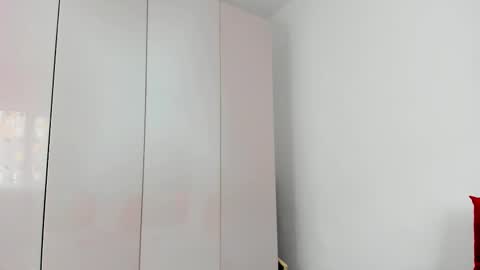 cute_angel95 online show from 14, 11, 2025