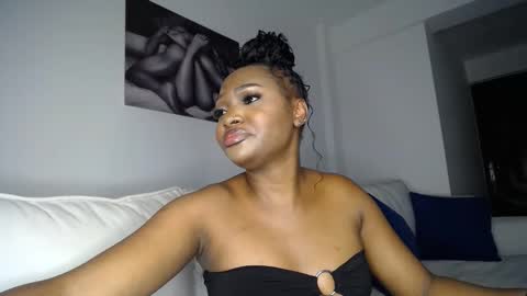 Liya online show from 3, 3, 2025