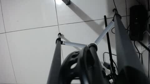 cute_boys_19 online show from 6, 5, 2026