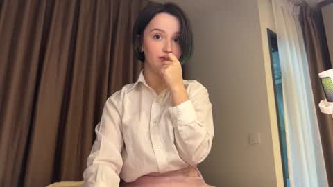 Snapshot of cute_emiliya chatting on 10, 1, 2026 Emily online show from 10, 1, 2026